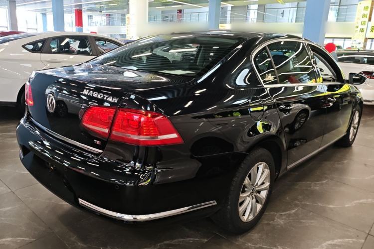 Used Volkswagen Magotan 2015 1.8TSI Luxury Model