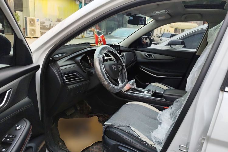 Used Changan CS75 2022 Blue Whale Edition 1.5T DCT Luxury Model
