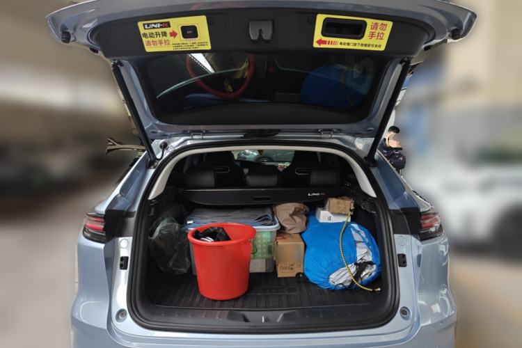 Used CHANGAN UNI-K 2021 2.0T Prestige Edition Trunk