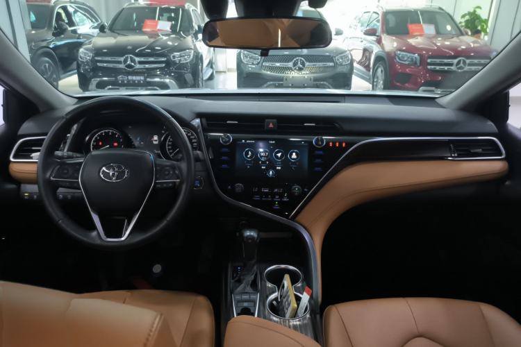 Used Toyota Camry 2019 Revised Version 2.5G Luxury Edition Center Console
