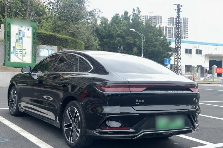 Used BYD Han 2023 EV Champion Edition 605KM Front-Drive Premium Model