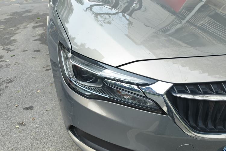 Used Buick GL6 2019 18T 6-Seater Connected Luxury Version China VI Standard