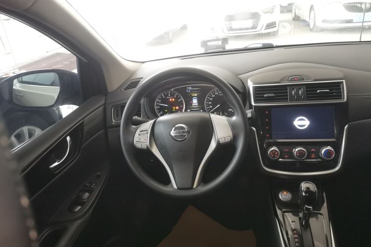 Used Nissan Tiida 2019 1.6L CVT Smart Enjoyment Version China VI Standard Steering Wheel