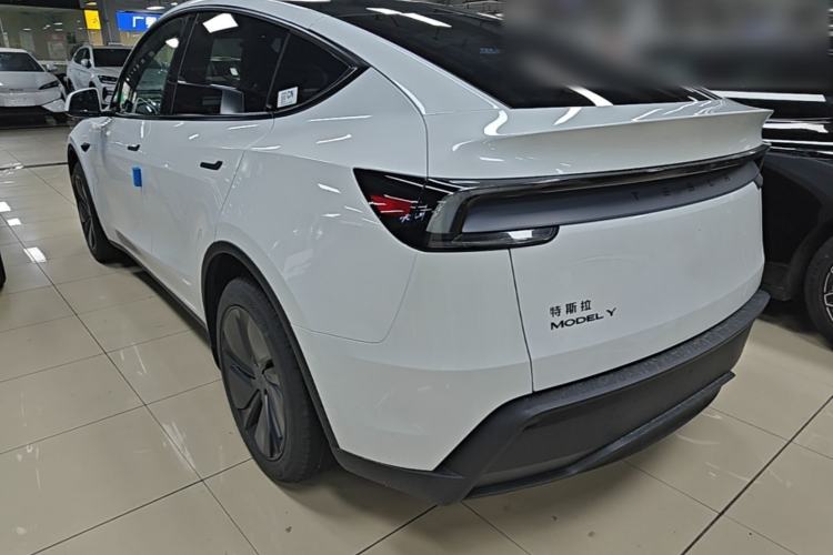 Used Tesla Model Y 2026 Rear-Drive Model