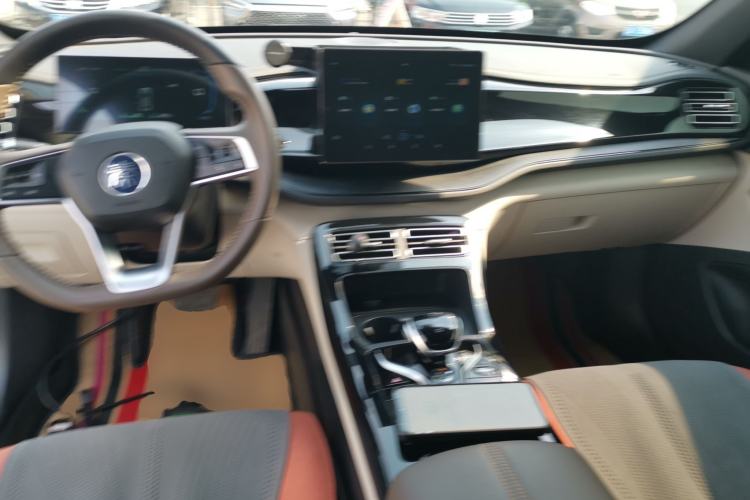 Used BYD Qin PLUS 2024 HONOR Edition DM-i 55KM Leading Model