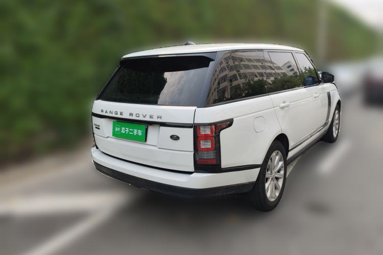 Used Land Rover Range 2017 3.0 SC V6 Vogue Extended Version Rear Right 45 Deg