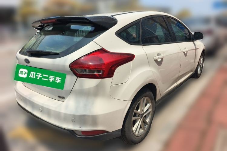 Used Ford Focus 2015 Hatchback 1.6L Automatic Fashion Edition Rear Right 45 Deg