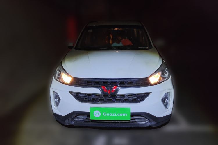 Used Wuling Hongguang S3 2018 1.5L Manual Comfort Model China V Standard