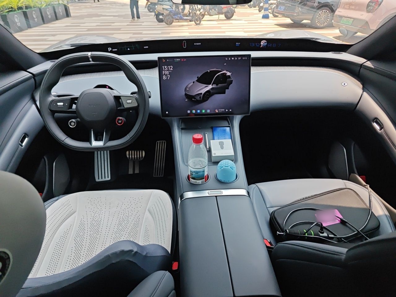 Xiaomi Auto YU7 2025 Ultra-Long Range All-Wheel Drive Pro Version — снимка 9