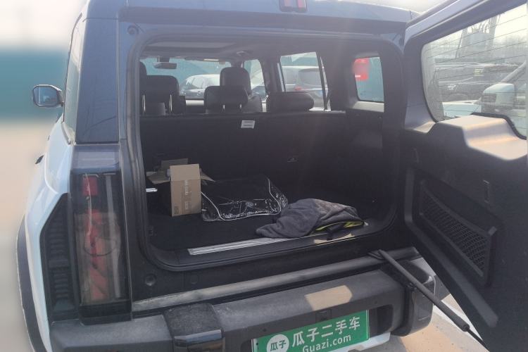 Used iCAR 03T 2024 520km Two-Wheel Drive Long-Range Version Trunk