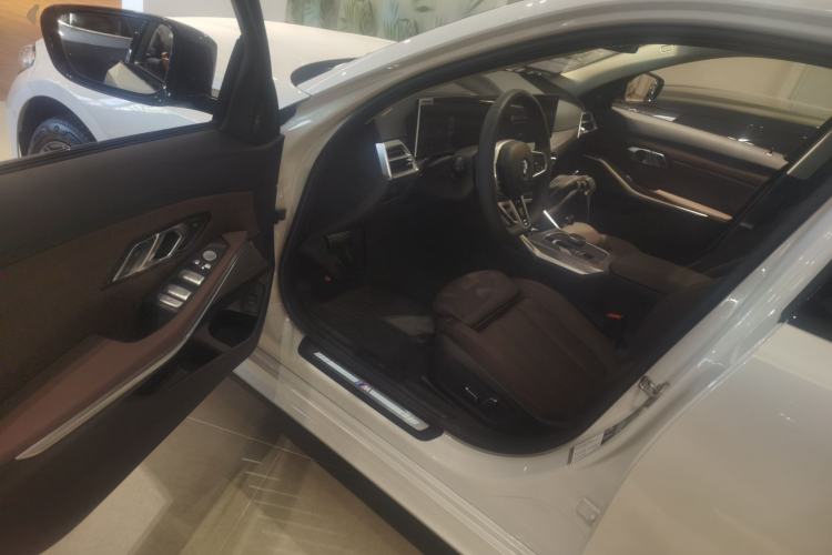 Used BMW 3 Series 2025 330Li M Sport Shadowline Package