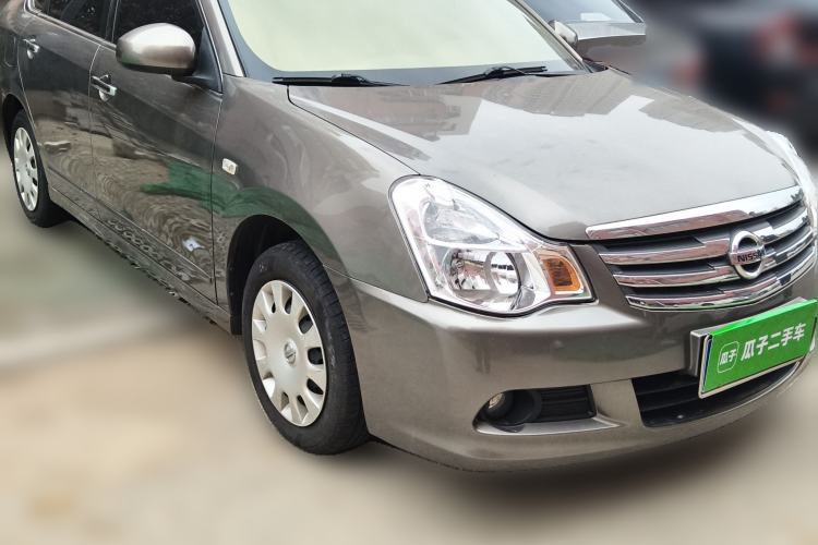 Used Nissan Sylphy 2016 Classic 1.6XE Manual Comfort Edition Front Right 45 Deg