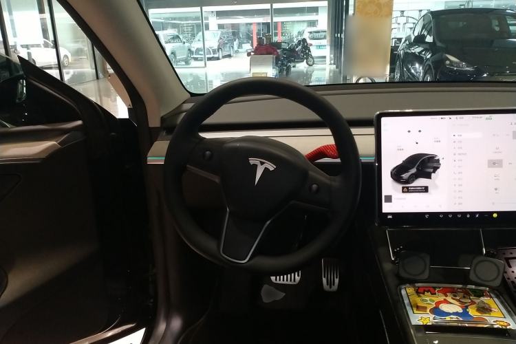 Used Tesla Model Y 2024 Rear-Wheel-Drive Version
