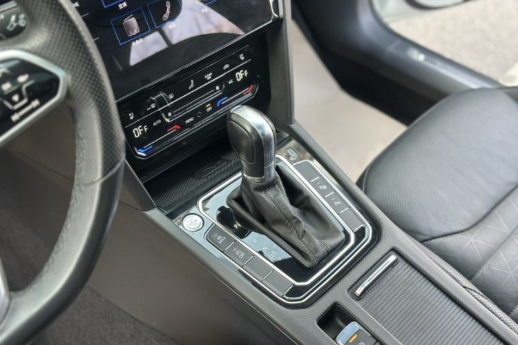 Used Volkswagen FAW-Volkswagen CC 2021 380TSI Striking Edition