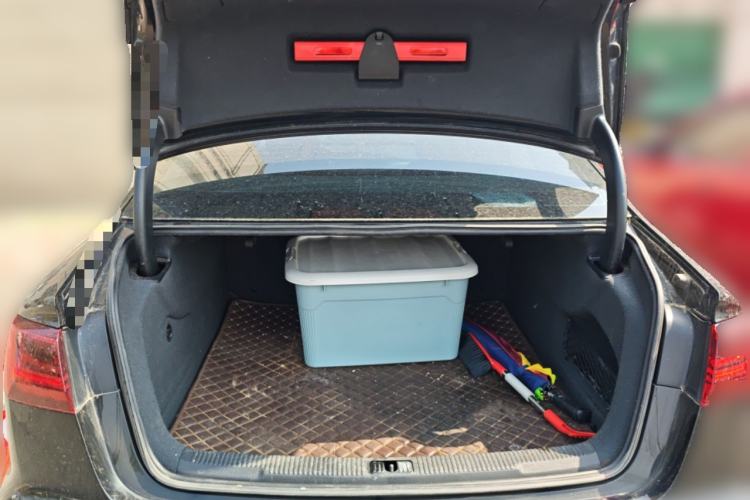 Used Audi A6L 2018 30th Anniversary Edition 35 TFSI Fashion Model Trunk