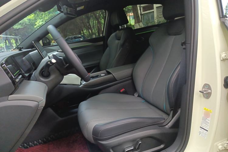 Used BYD Qin L 2025 EV 545KM Cloud Suspension Edition Left Front Seat