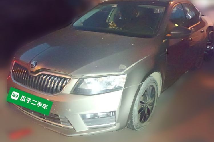 Used Skoda Octavia 2017 1.6L Automatic Smart Drive Edition