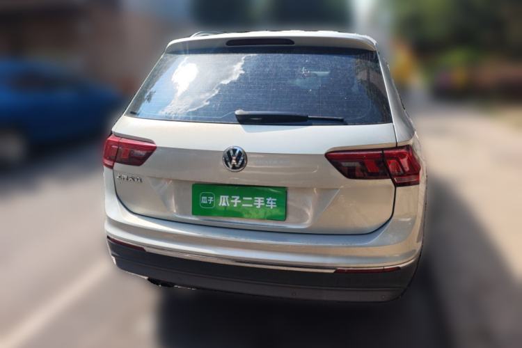 Used Volkswagen Tiguan L 2018 330TSI Automatic Two-Wheel Drive Luxury Edition Rear