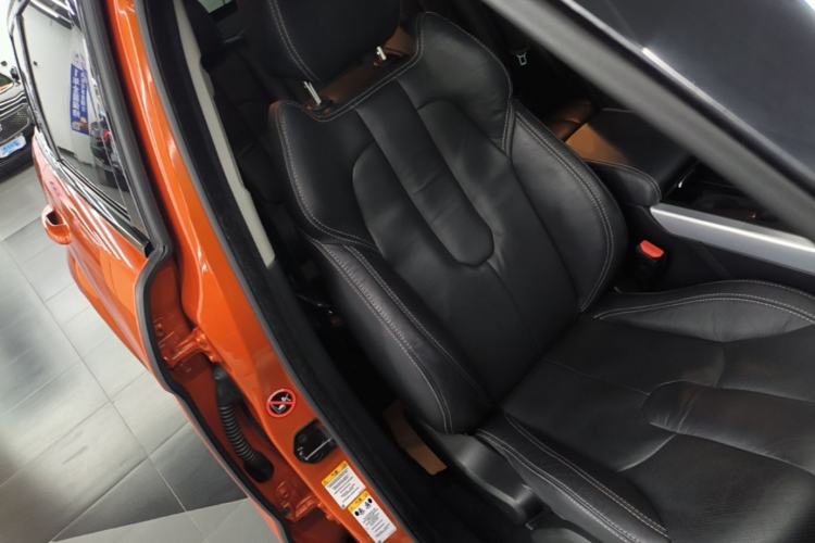 Used Land Rover Range Evoque 2015 2.0T Orange Edition Limited Model
