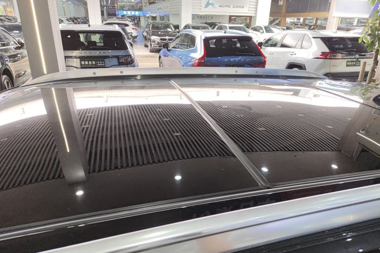 Used Cadillac XT4 2021 28T Two-Wheel Drive Luxury Version
