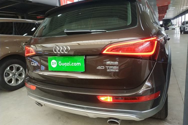 Used Audi Q5 2017 Plus 40 TFSI Technology Model Rear