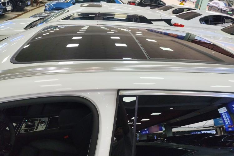 Used BYD Tang New Energy 2018 DM 2.0T All-Wheel Drive Smart Connect Elite 7-Seater China V Emission Standard Roof