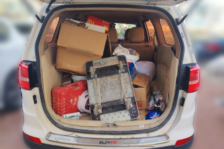 Used Baojun 730 2016 Revised Version 1.5L Manual Standard Model 5 Seats
