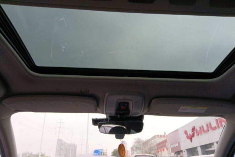 Used Volvo V60 2015 T5 Zhiya Edition
