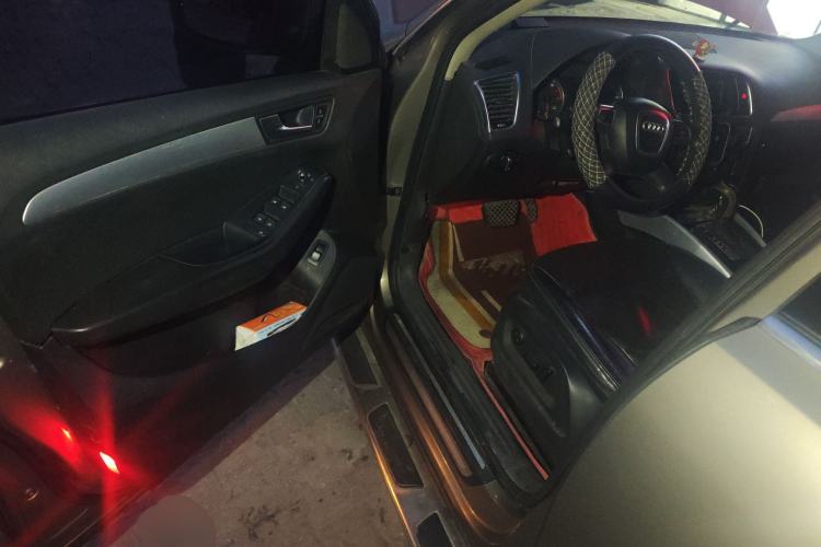 Used Audi Q5 2012 2.0TFSI Technology Model Driver Seat