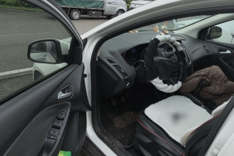 Used Ford Focus 2015 Hatchback 1.6L Manual Comfort Edition