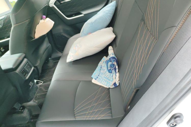 Used Toyota RAV4 2024 2.0L CVT Two-Wheel Drive Fashion Plus Edition Left Rear Seat