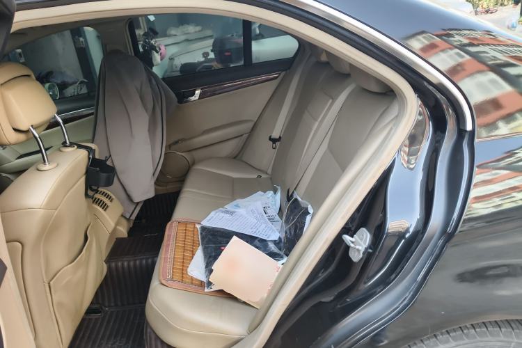 Used Mercedes-Benz C-Class 2010 C 200 CGI Elegance Model Left Rear Seat