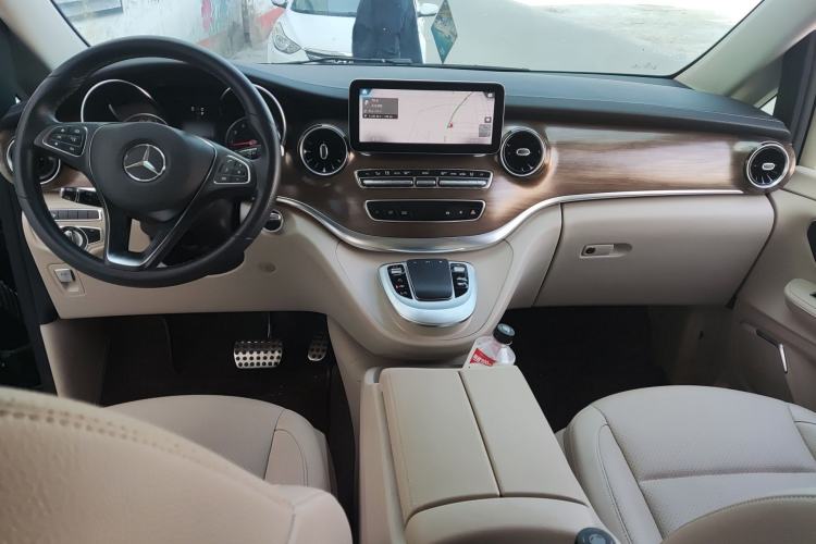 Used Mercedes-Benz V-Class 2021 V 260 L Long Wheelbase Prestige Edition
