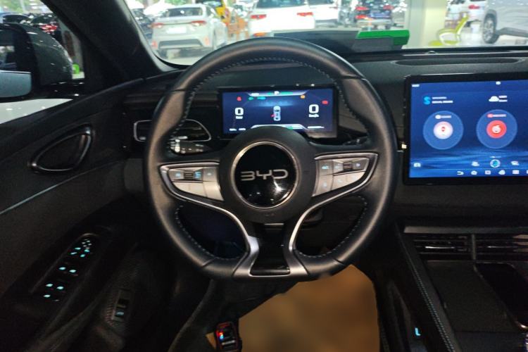Used BYD Seal 06 New Energy 2024 DM-i 80KM Prestige Model Steering Wheel