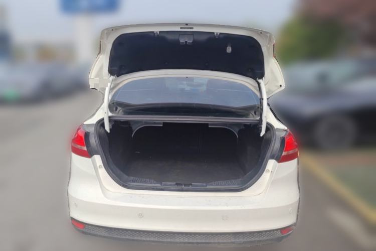 Used Ford Focus 2015 Sedan 1.6L Automatic Trend Model