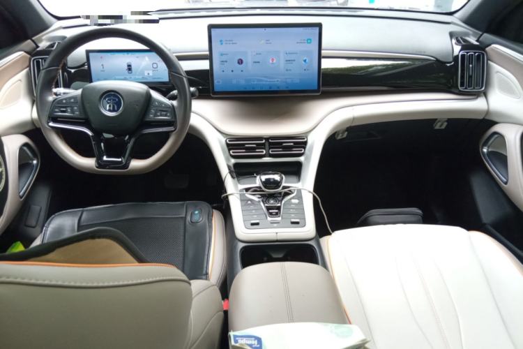 Used BYD Song Pro New Energy 2024 HONOR Edition DM-i 110KM Beyond Model
