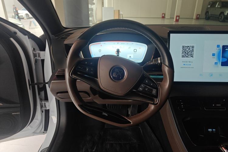 Used BYD Han 2023 DM-i Champion Edition 121KM Prestige Model