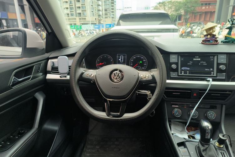 Used Volkswagen Lavida 2019 1.5L Automatic Vision Edition China VI Standard Steering Wheel