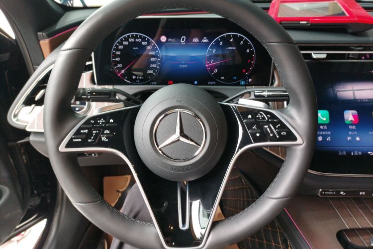 Used Mercedes-Benz E-Class 2024 Refresh E 300 L Stylish Edition
