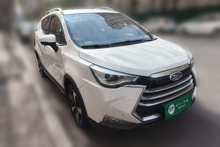 Used JAC Group Refine S3 2018 Custom Edition 1.6L CVT Luxury Smart Model Front Right 45 Deg