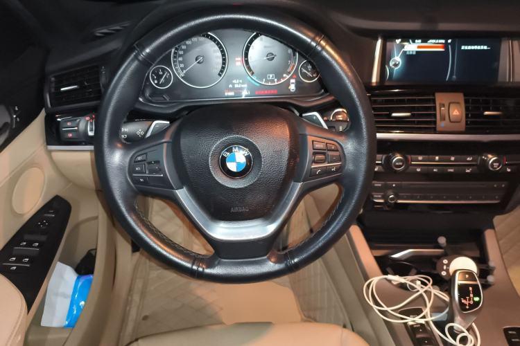 Used BMW X4 2014 xDrive28i Leading Model