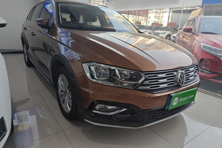 Used Volkswagen C-TREK 2017 1.6L Automatic Comfort Model
