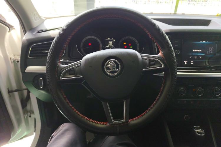Used Skoda Kamiq 2018 1.5L Automatic Comfort Edition China V Standard Steering Wheel
