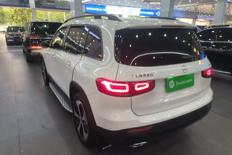 Used Mercedes-Benz GLB 2022 GLB 220 4MATIC Rear Left 45 Deg