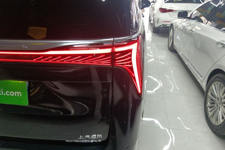 Used Buick Century 2023 2.0T Four-Seat Private Edition Right Rear Taillight