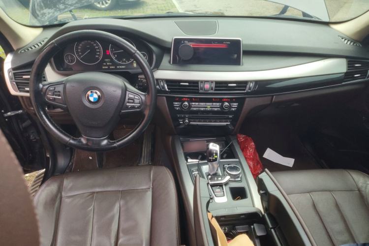 Used BMW X5 2014 xDrive30d
