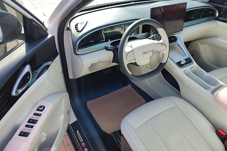 Used Geely Galaxy Geome 2025 UP 410km Exploration Edition
