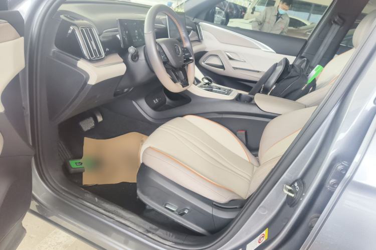 Used BYD Song Pro New Energy 2024 HONOR Edition DM-i 71KM Navigation Model Left Front Seat