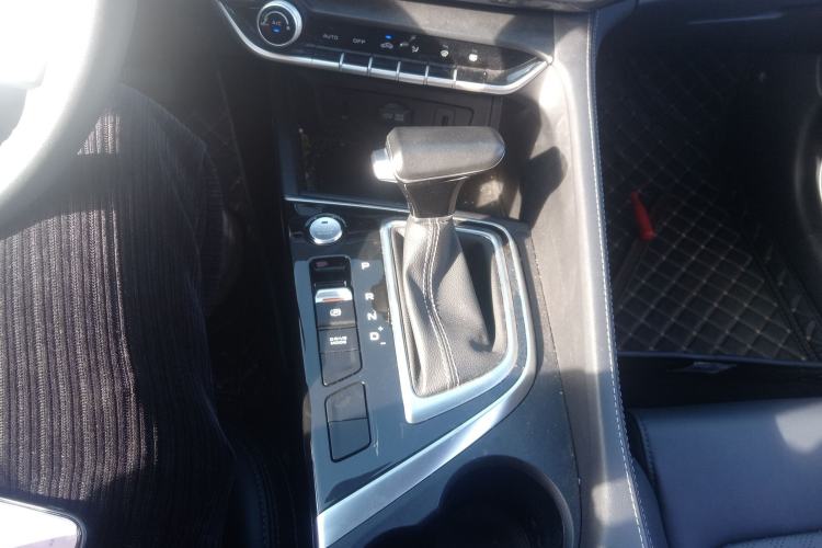 Used Changan Eado 2020 PLUS Blue Whale NE 1.4T GDI DCT Prestige Model