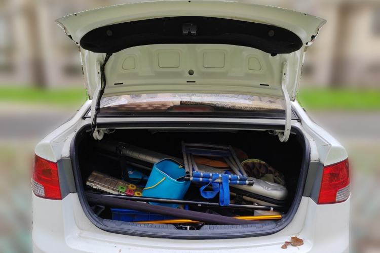 Used Kia Forte 2011 1.6L AT Premium Trunk
